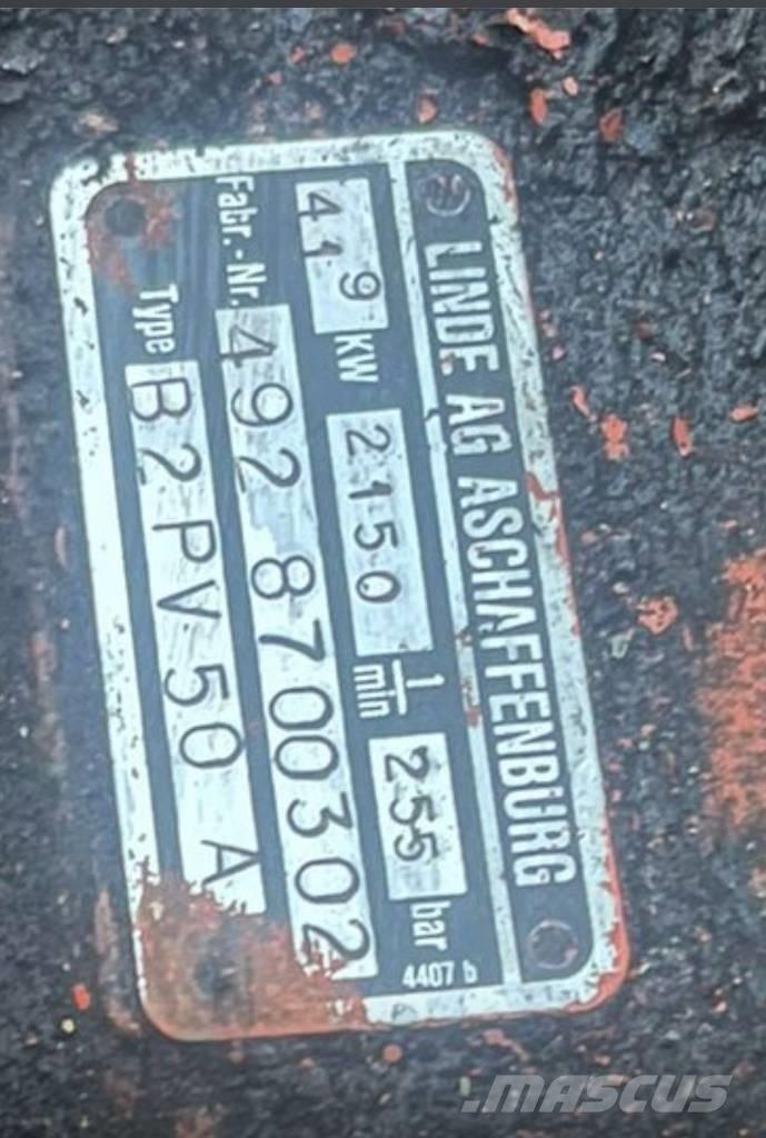 Atlas 1302 E 轮式挖掘机