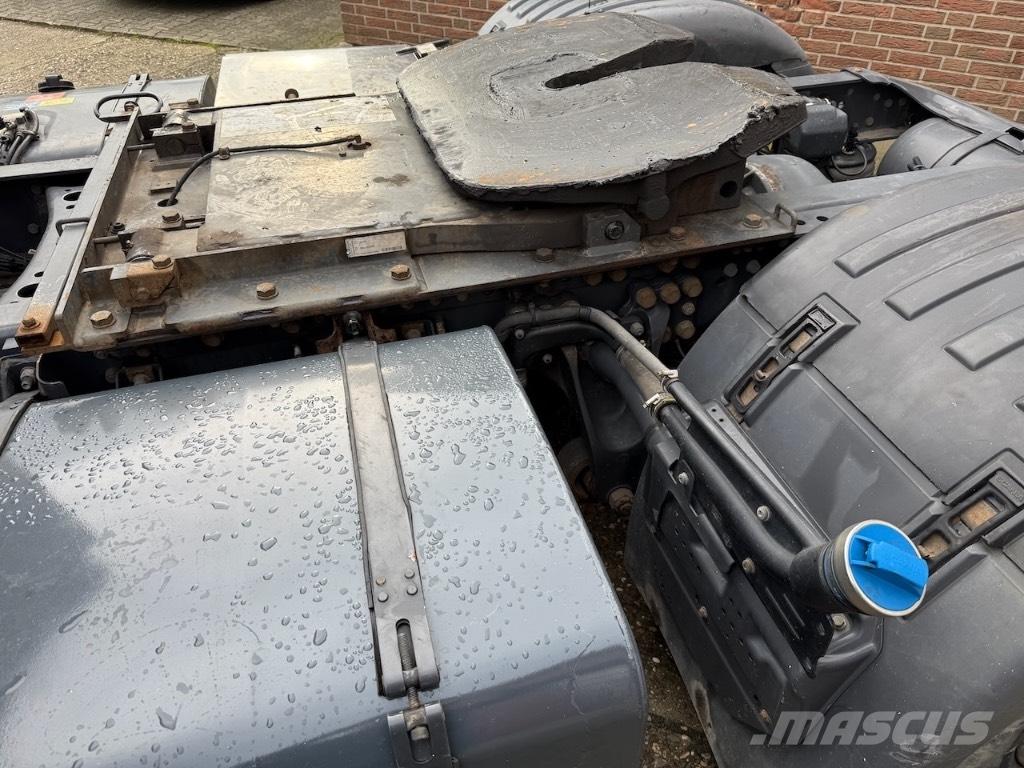 Scania R 450 LA 牵引车