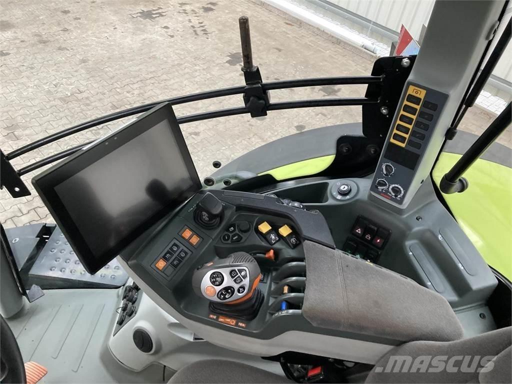 CLAAS Axion 870 拖拉机/农用车