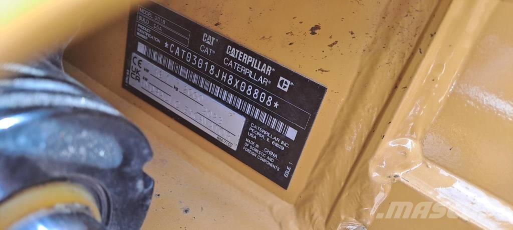 CAT 301.8 小型挖掘机