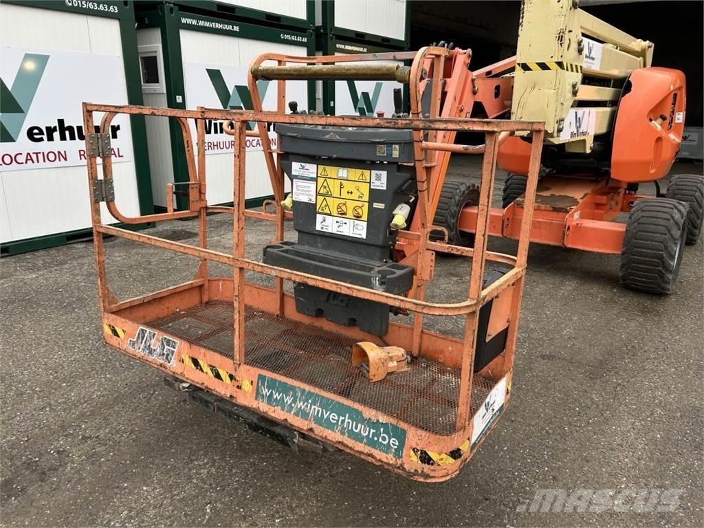JLG 450AJ (3216) 曲臂高空工作平台