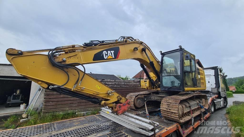 CAT 318 FL 履带挖掘机