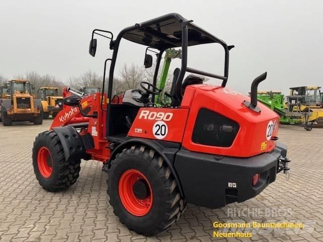 Kubota R 090 轮式装载机