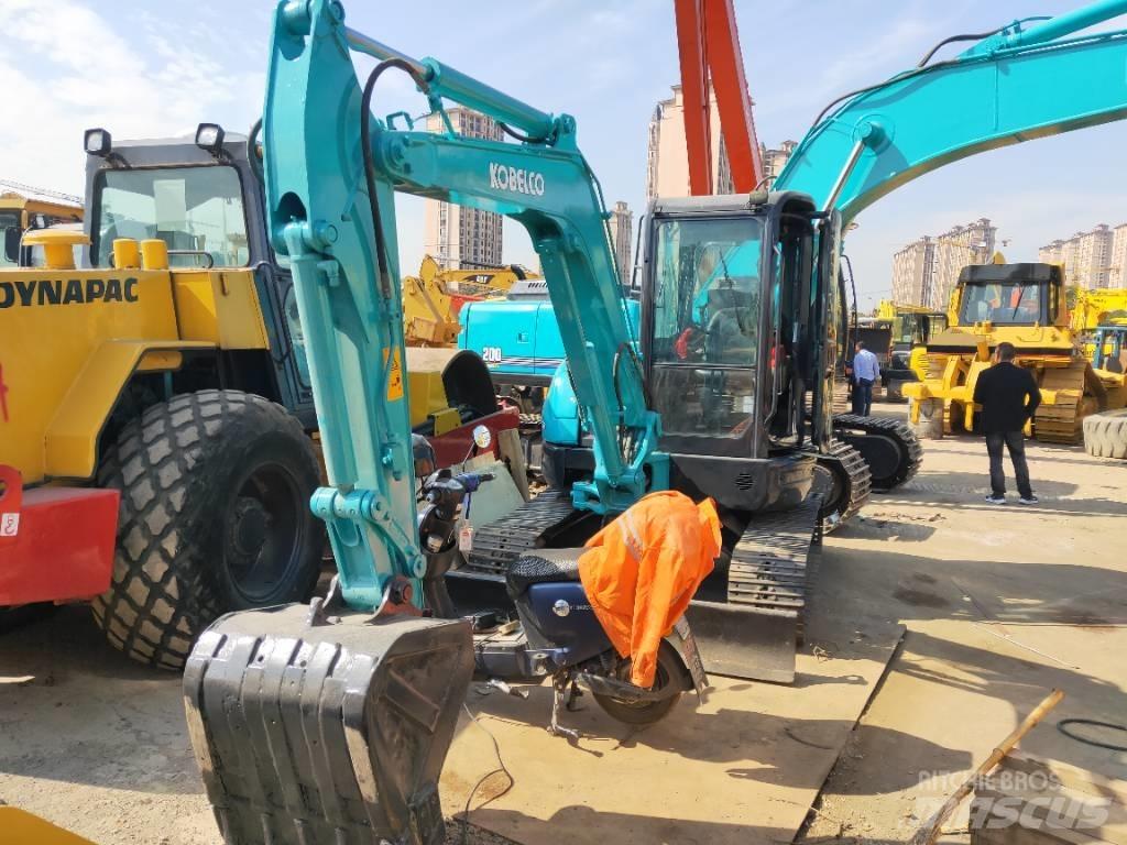 Kobelco SK 55 SR 小型挖掘机