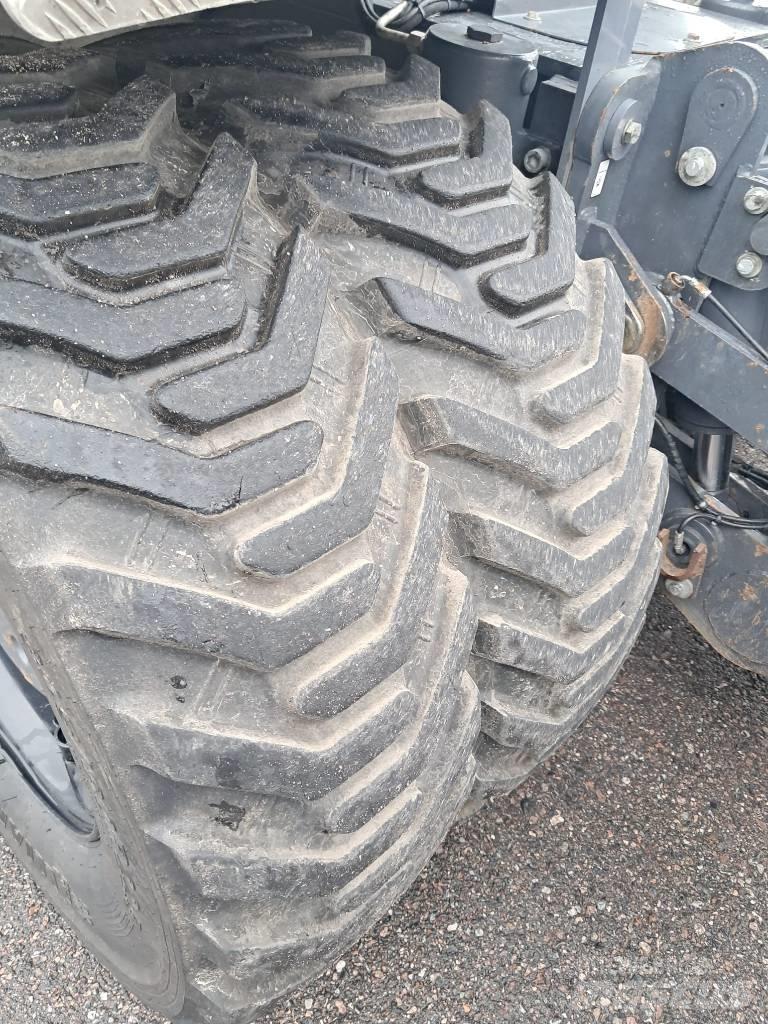 Doosan DX 165 W-5 轮式挖掘机