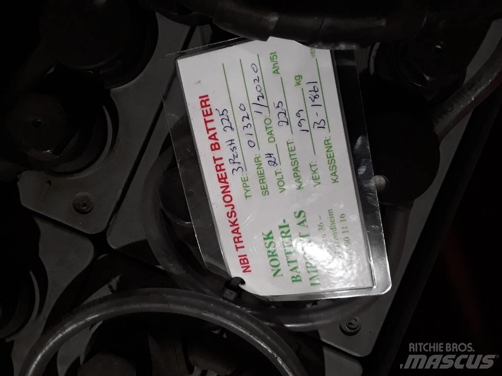 BT LPE 200 电动搬运车