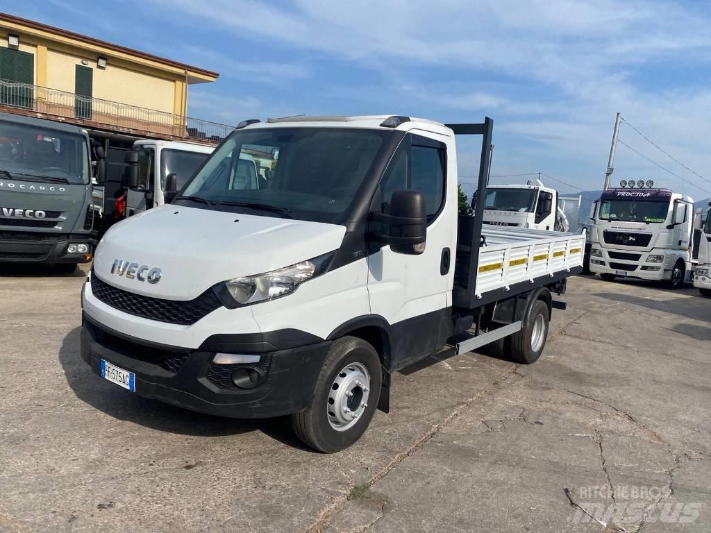 Iveco Daily 35C17 自卸式货车