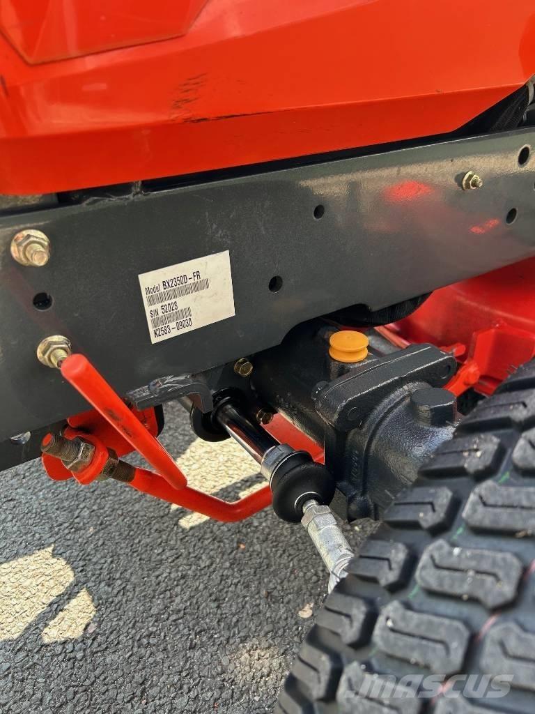Kubota BX 2350 D 小型拖拉机