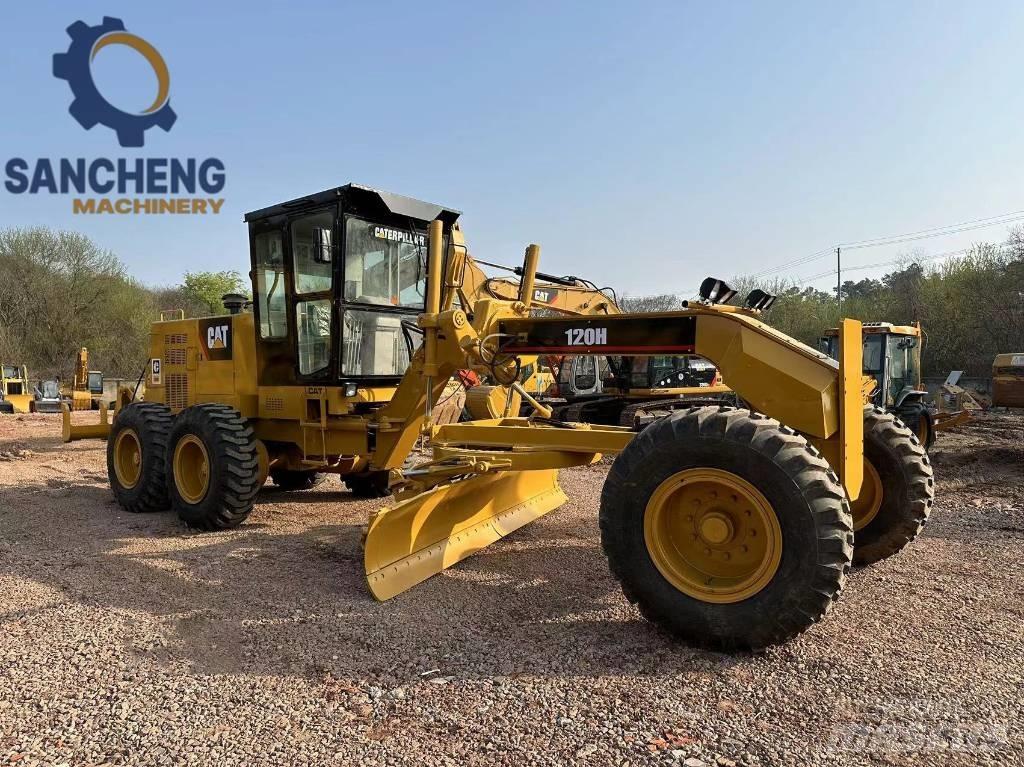 CAT 120 H 平地机/推土机