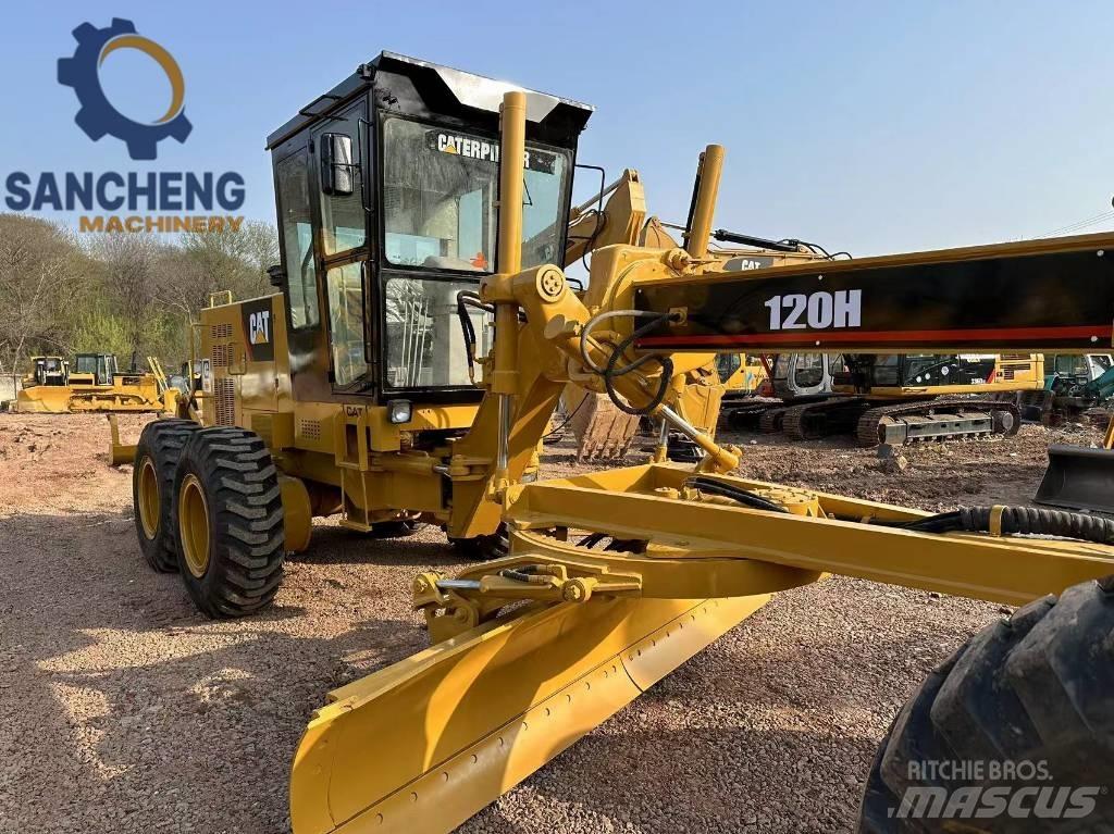 CAT 120 H 平地机/推土机