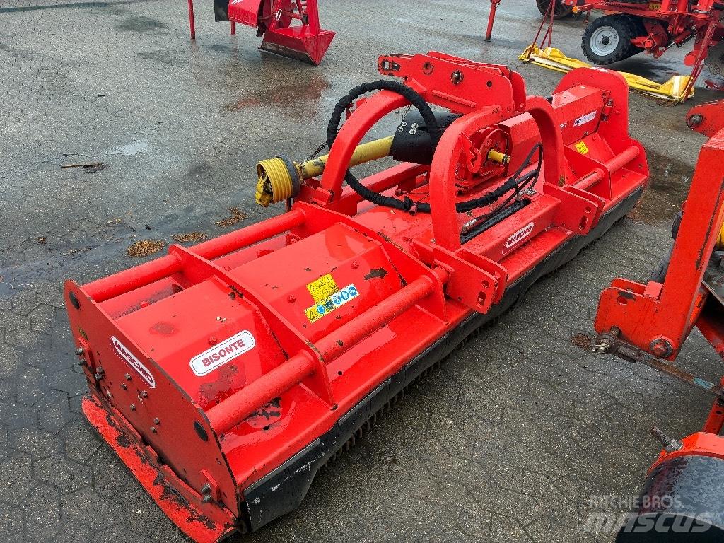 Maschio Bisonte 300 割草机