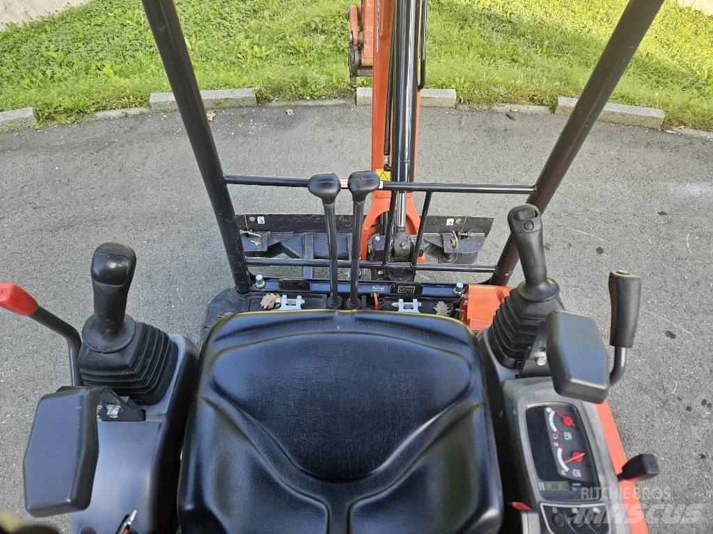 Kubota U 17-3 小型挖掘机