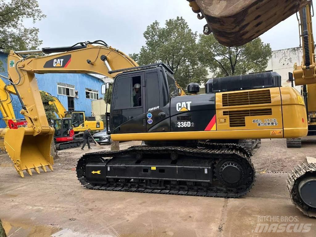 CAT 336 D2 履带挖掘机