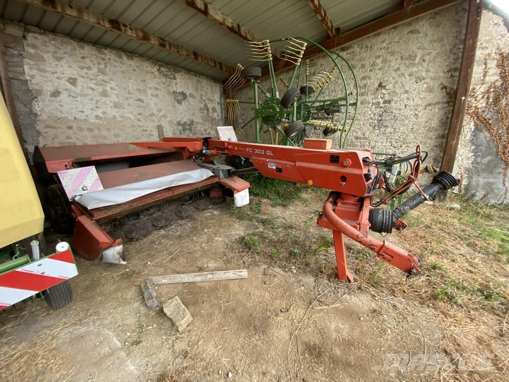 Kuhn FC303GL 装载牵引式割草机