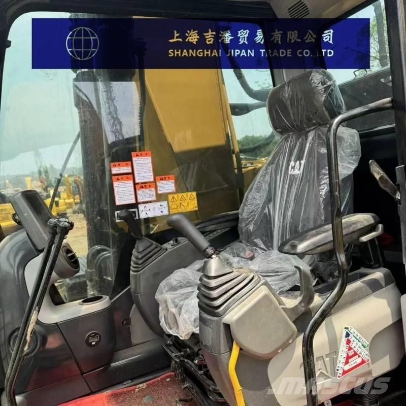 CAT 320 D 履带挖掘机