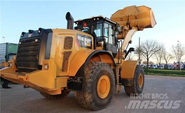 CAT 966M 轮式装载机