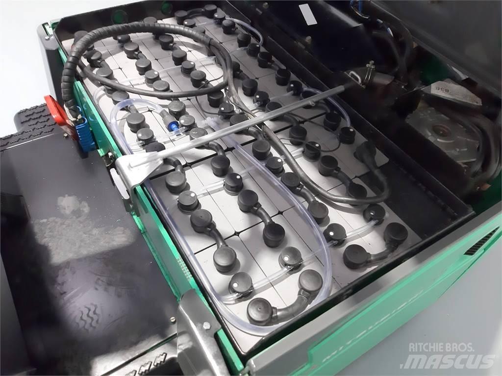Mitsubishi FB16NT 电动叉车