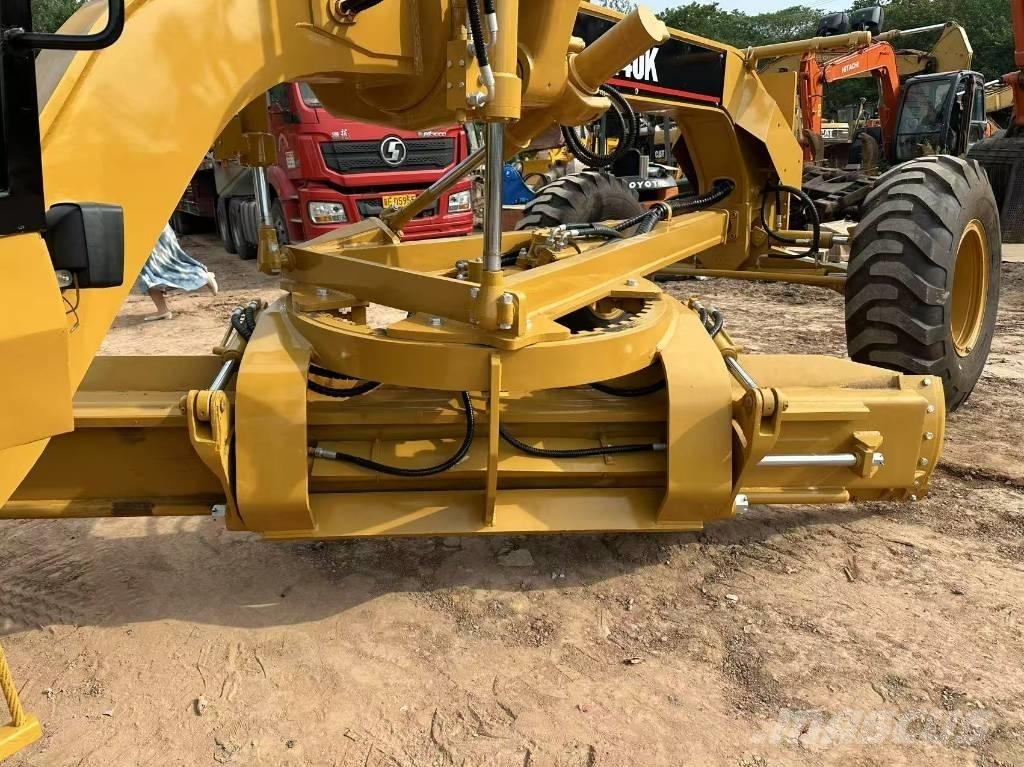 CAT 140 K 平地机/推土机