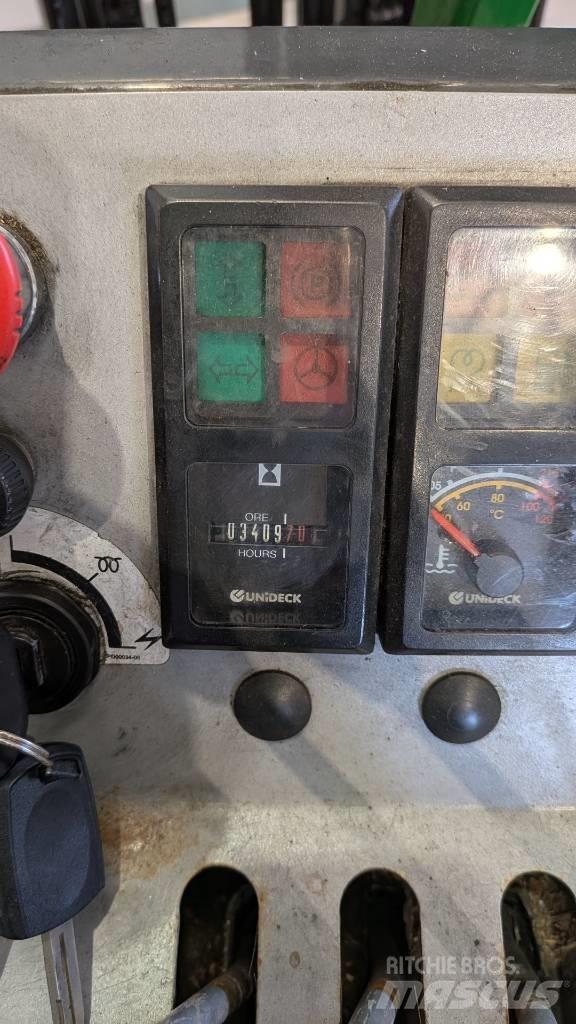 Combilift CB 3000 四轮前移式叉车