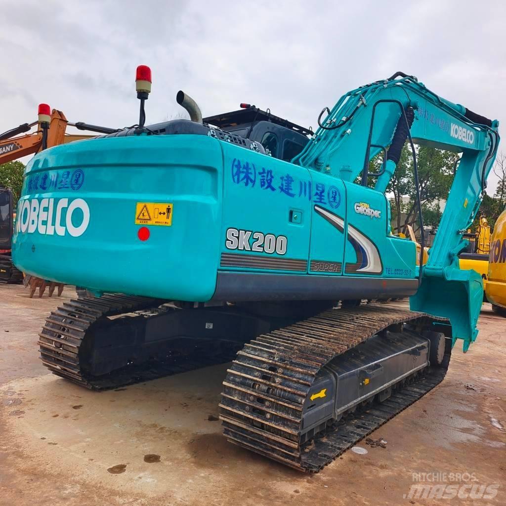 Kobelco SK 200 履带挖掘机