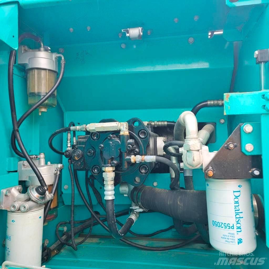 Kobelco SK 200 履带挖掘机