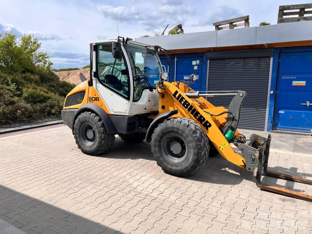 Liebherr L 506C 轮式装载机