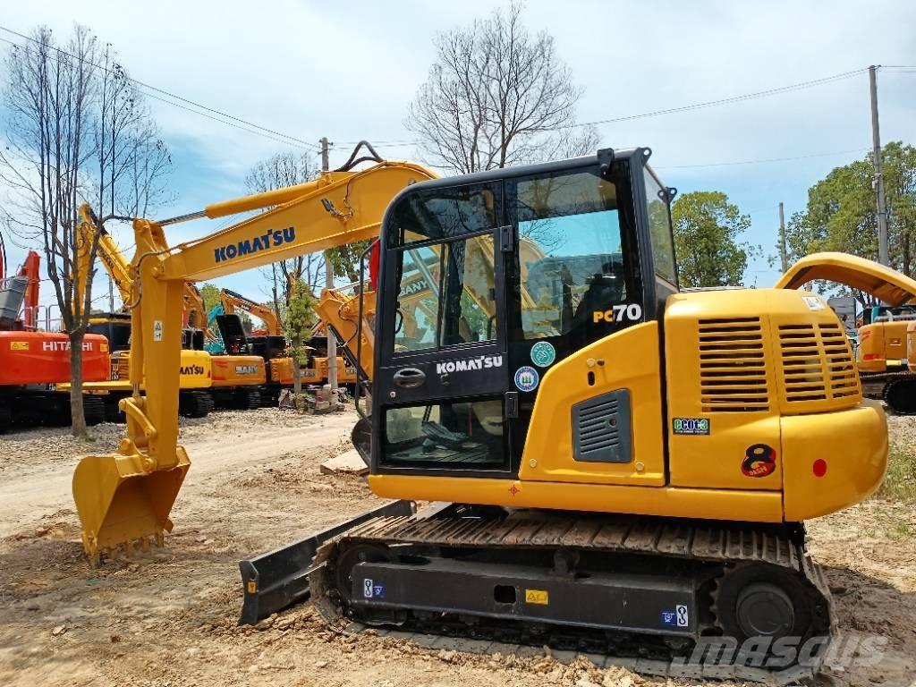 Komatsu PC 70 中型挖掘机