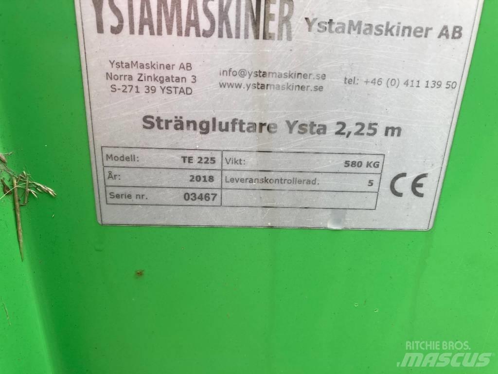 Ysta STRÄNGLUFTARE 犁耙和摊草机