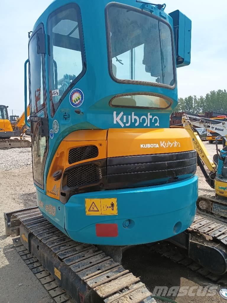Kubota 30 小型挖掘机