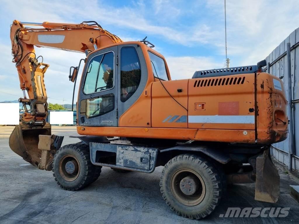 Doosan DX 210 W 轮式挖掘机