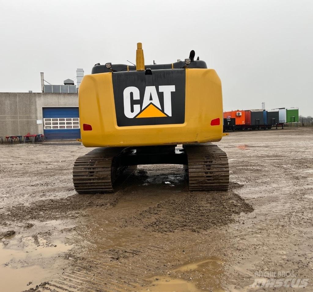 CAT 323 F L 履带挖掘机