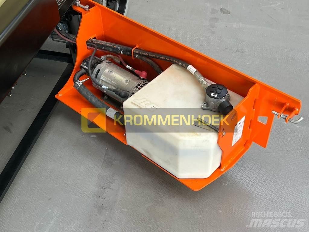 JLG R 3246 剪叉式升降机