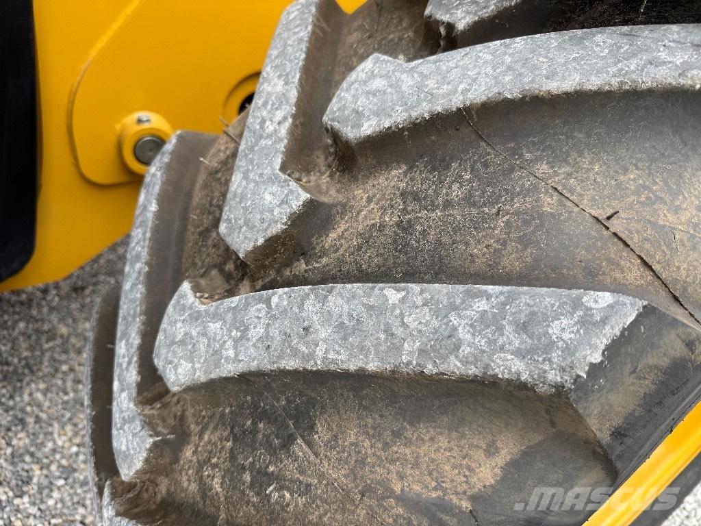 CAT TH 3510 D 伸缩臂叉装车|叉装车