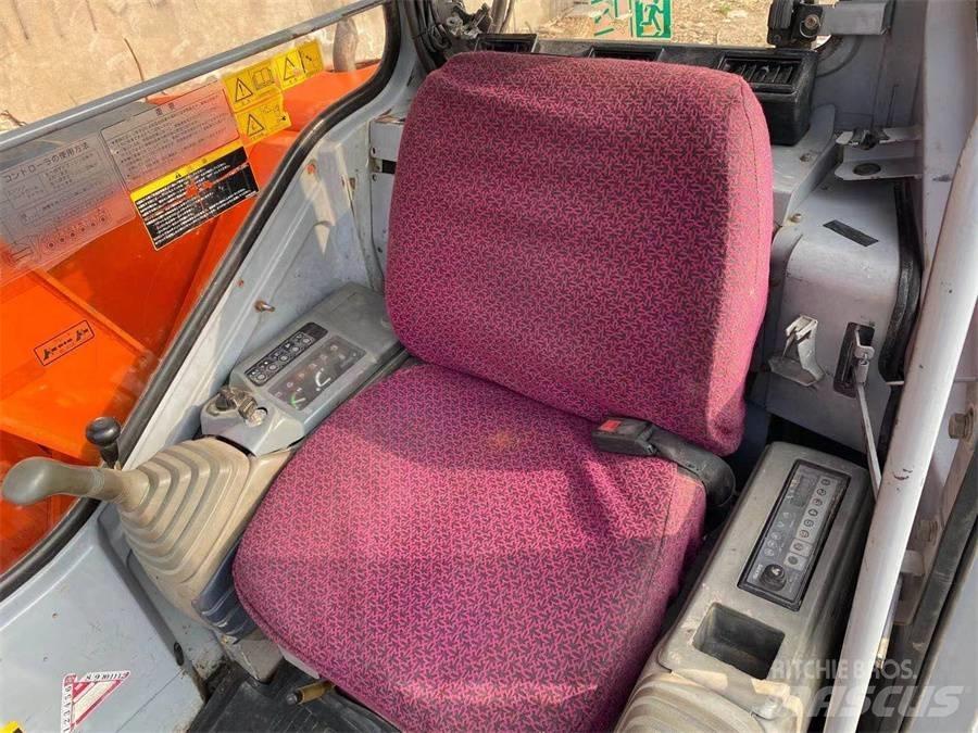Hitachi EX75 履带挖掘机