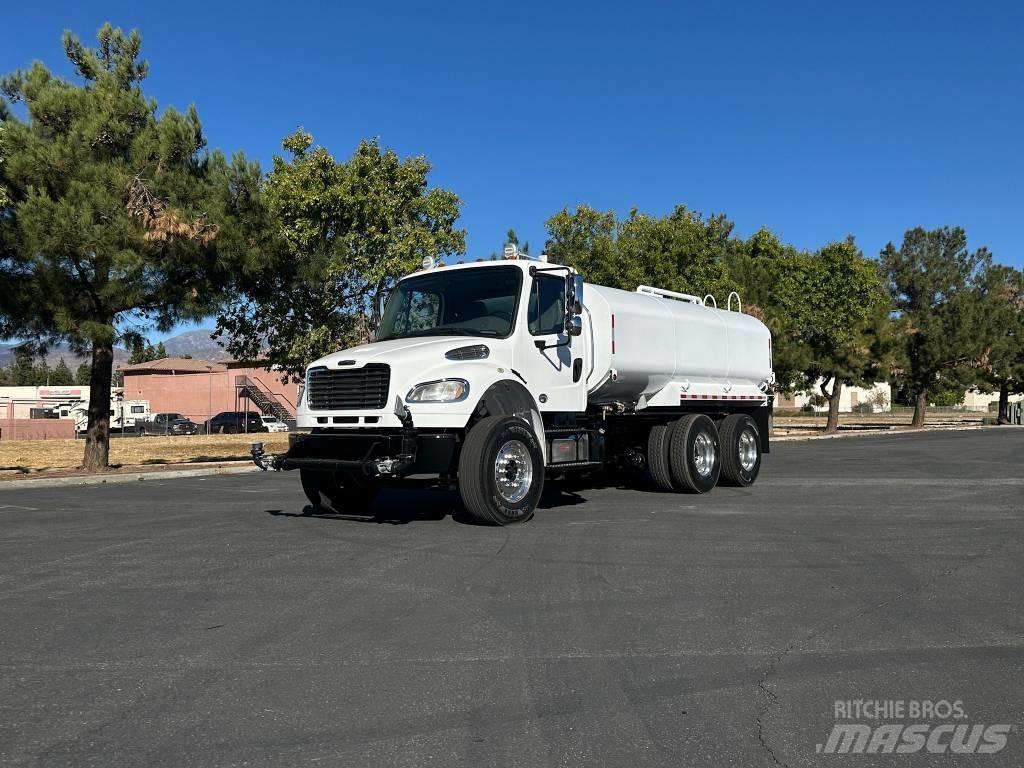 Freightliner M2 水罐车