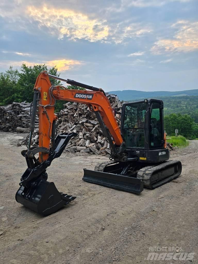 Doosan DX 50 Z 小型挖掘机