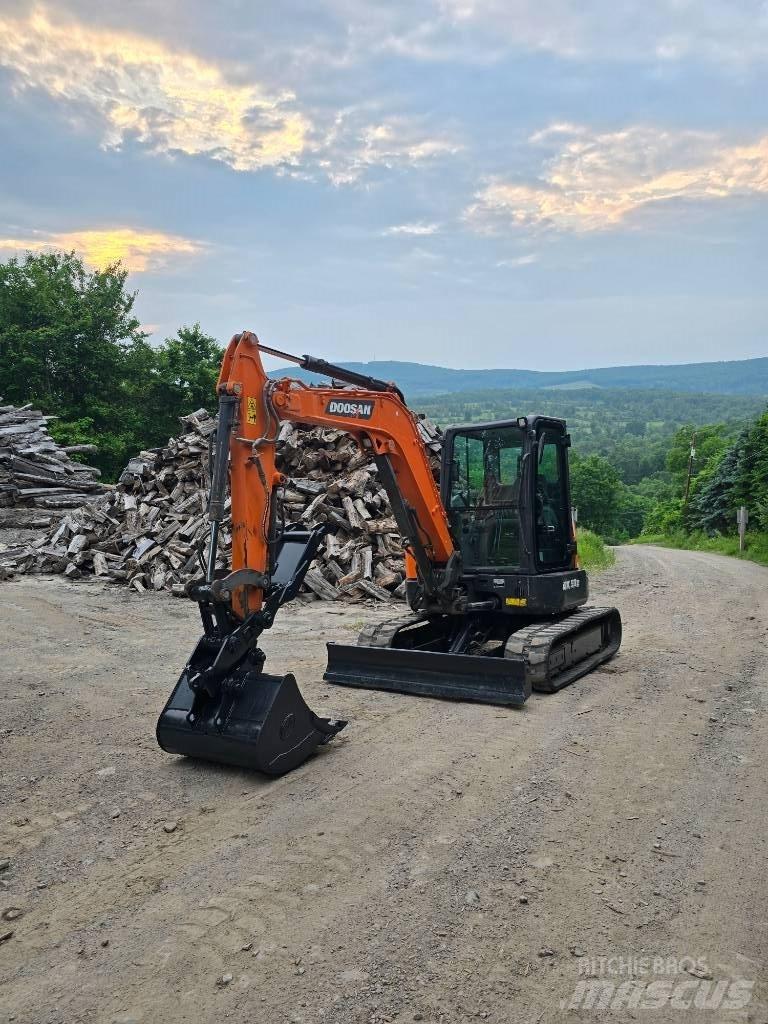 Doosan DX 50 Z 小型挖掘机
