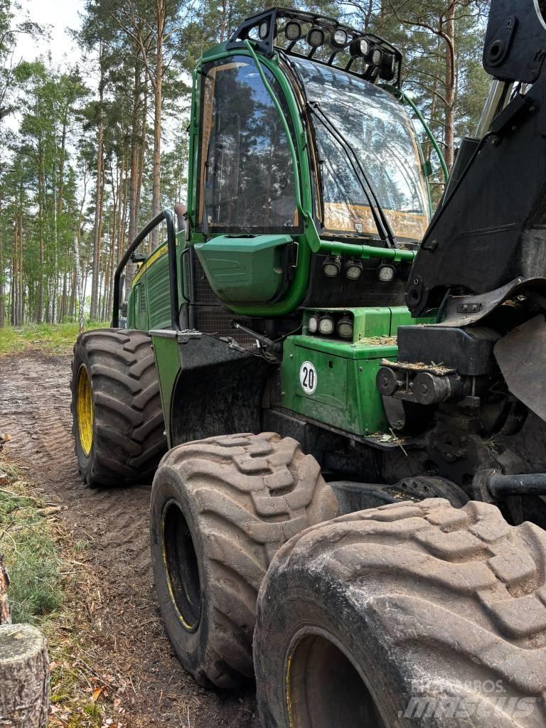 John Deere 1170 E 收割机