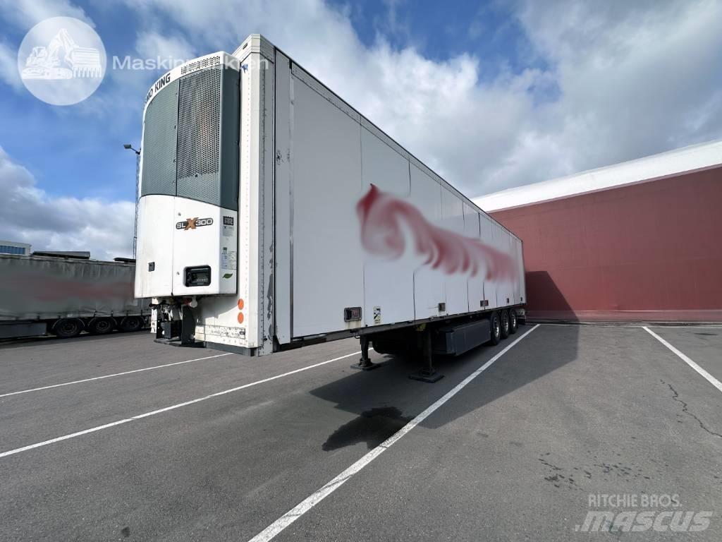 Schmitz SKO 24 保温半挂车