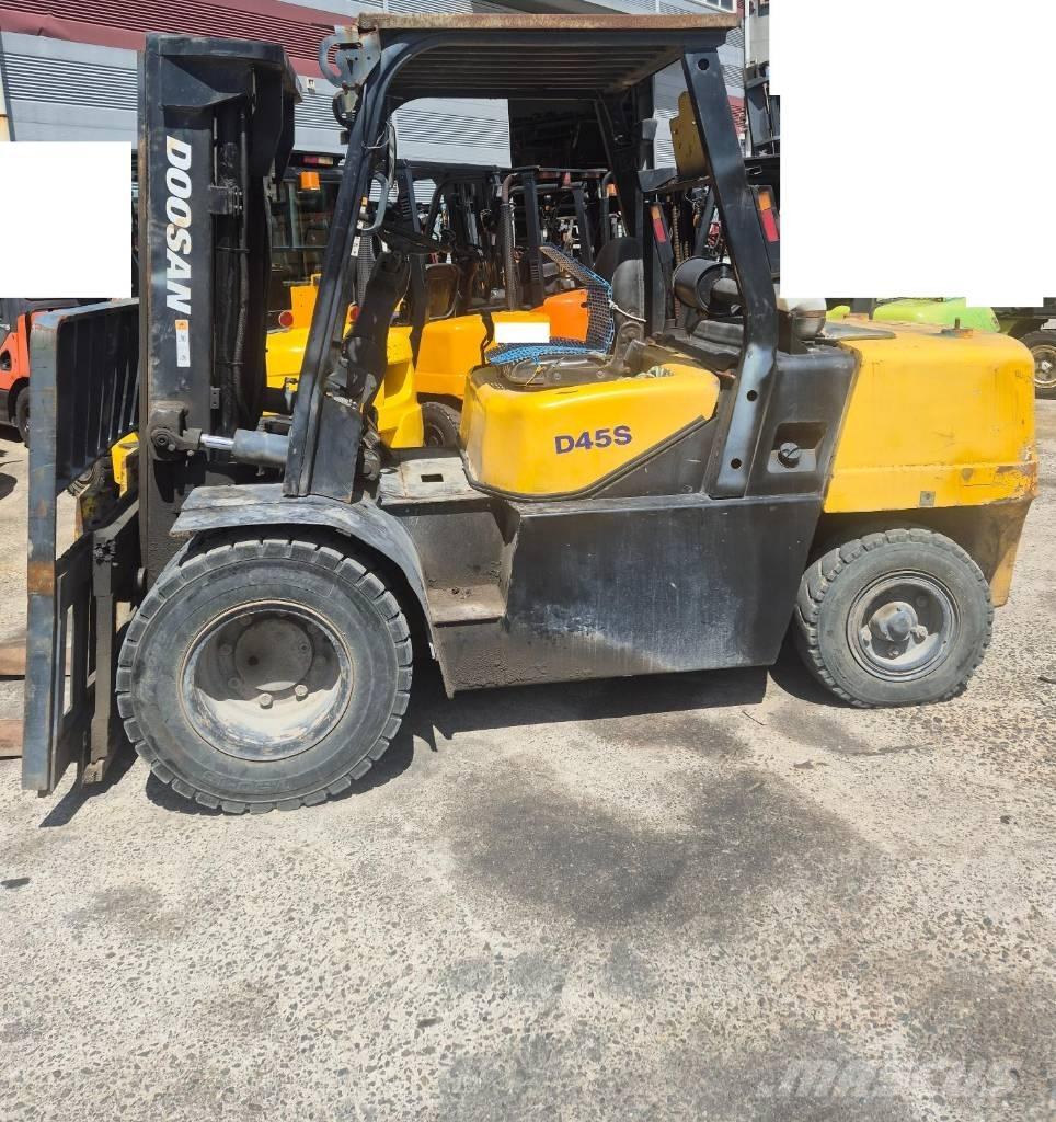 Doosan D 45 SC-9 其他叉车