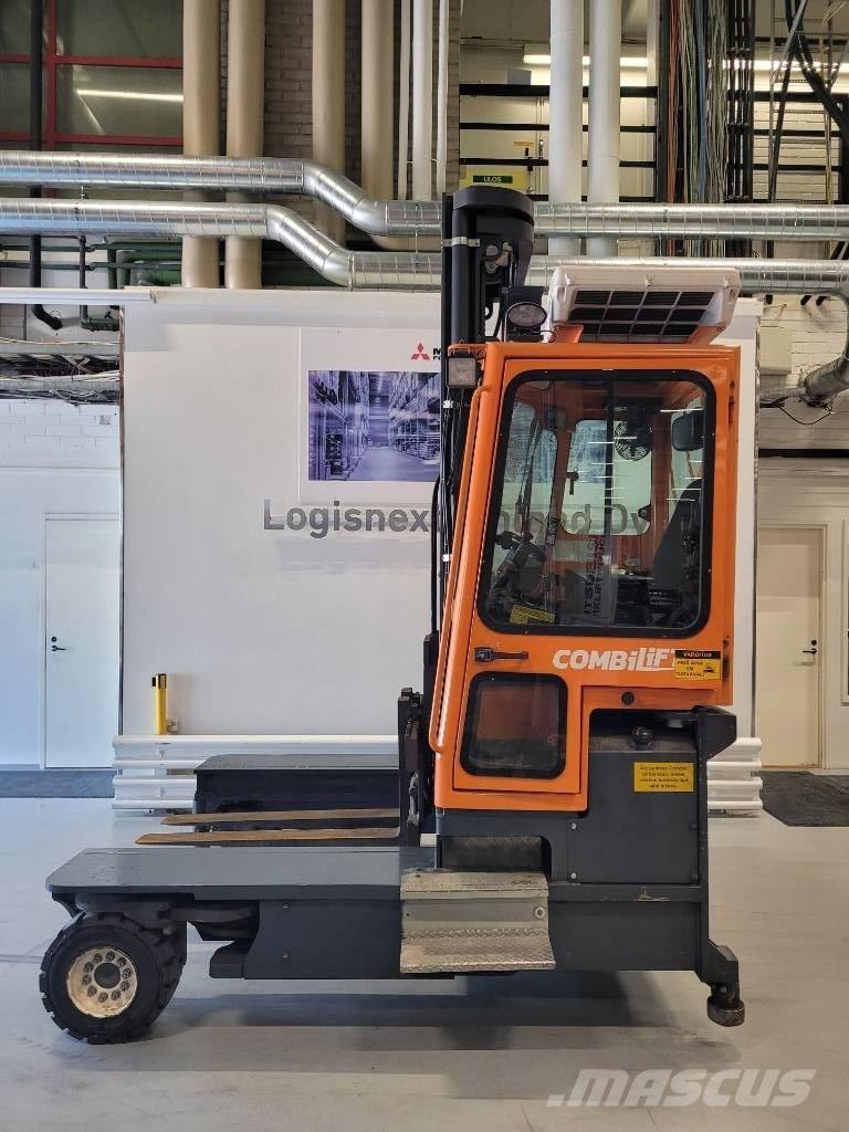 Combilift C 4000 四轮前移式叉车