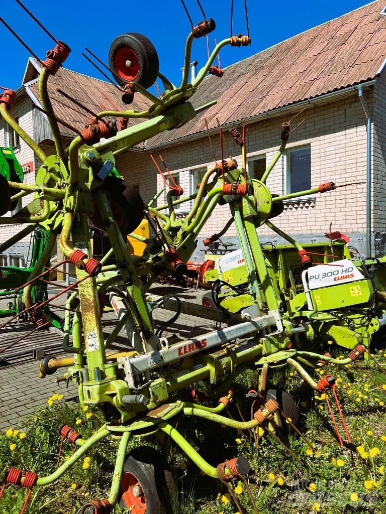 CLAAS Volto 770 犁耙和摊草机