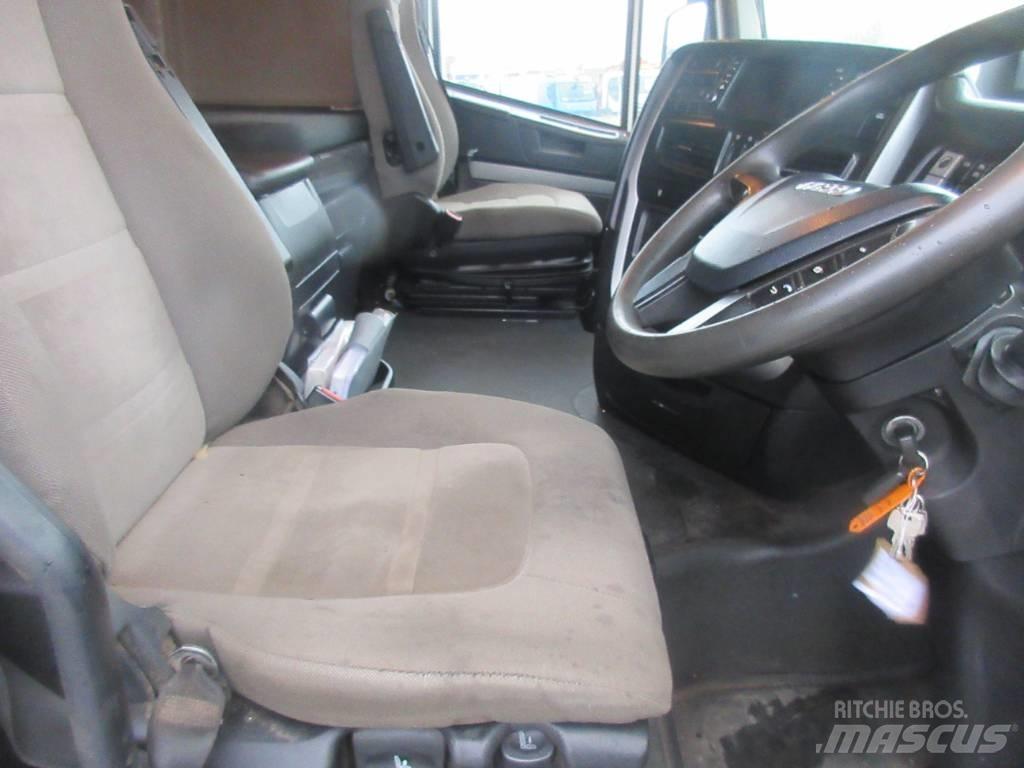 Iveco Stralis 460 牵引车