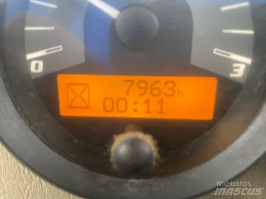 Moxy MT 31 铰接式自卸车