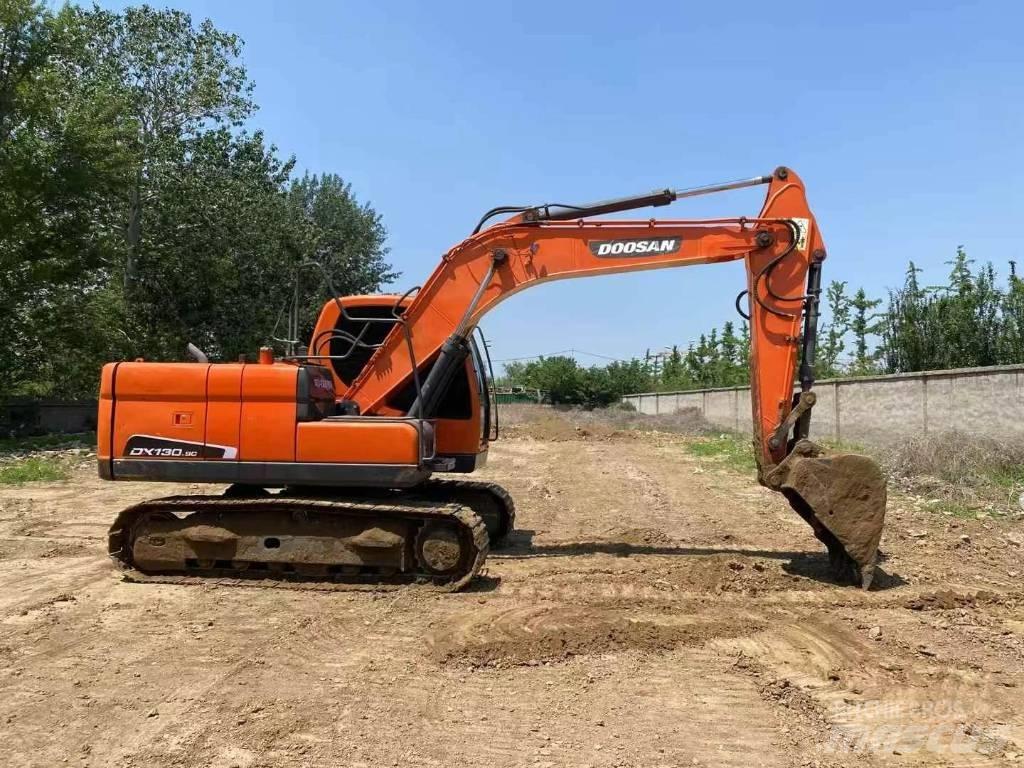Doosan DX 130-9C 履带挖掘机