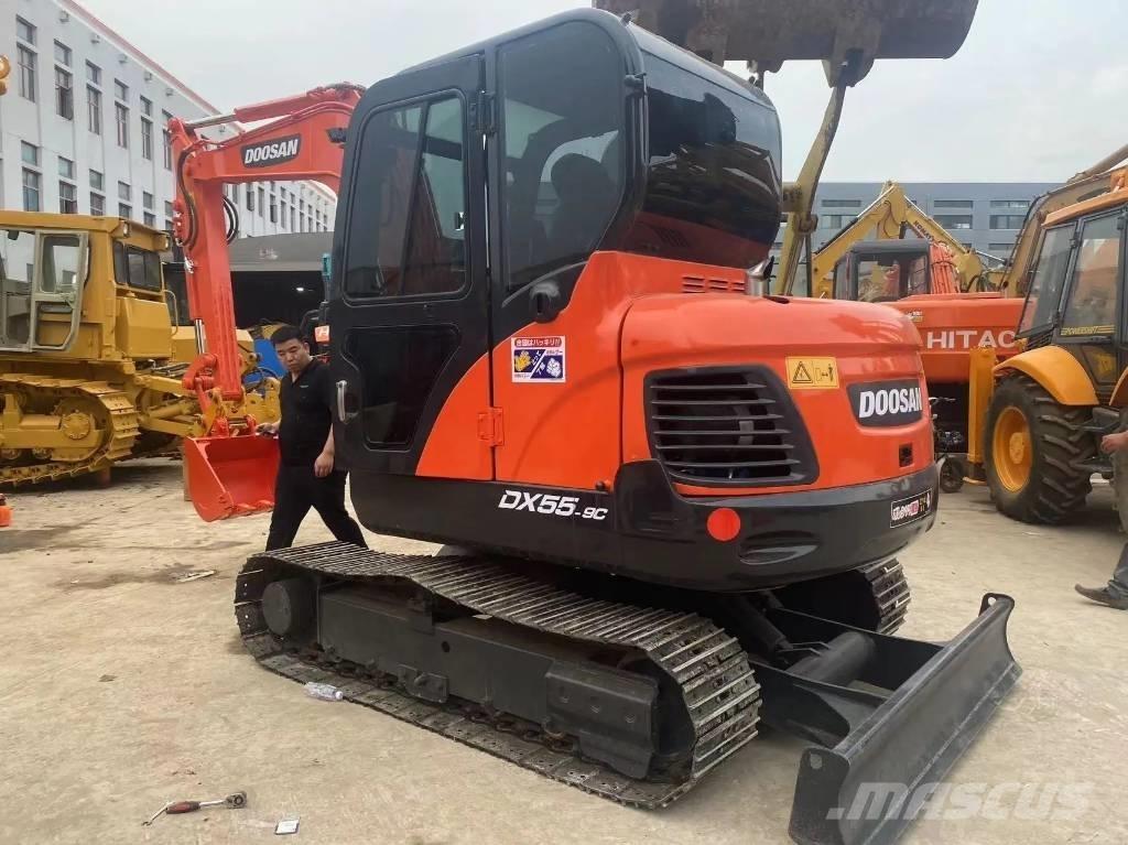Doosan DX55-9C 小型挖掘机