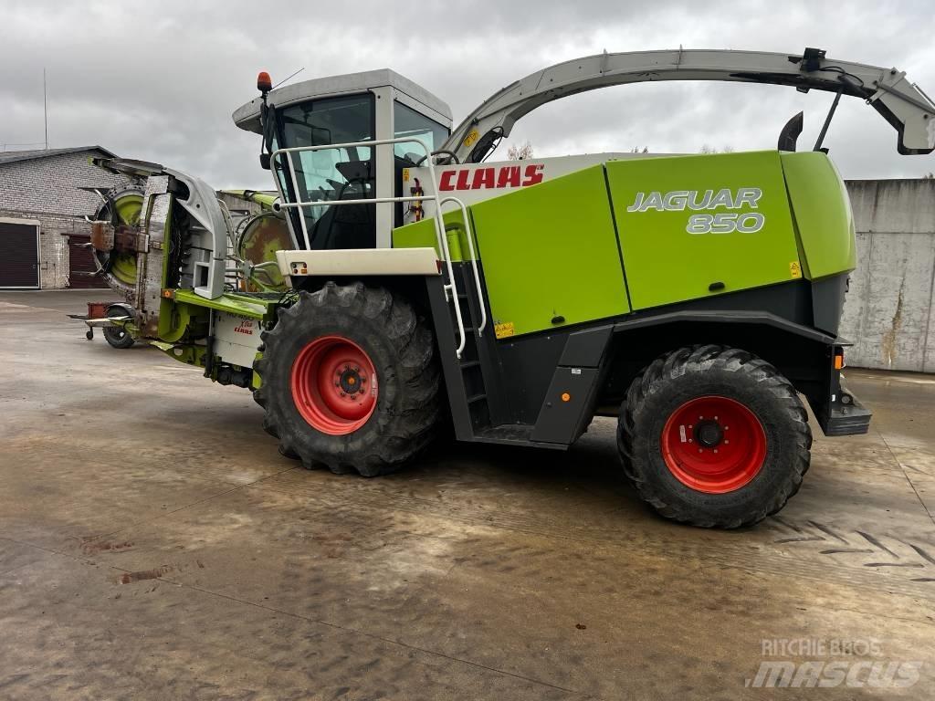 CLAAS Jaguar 850 青饲料收获机