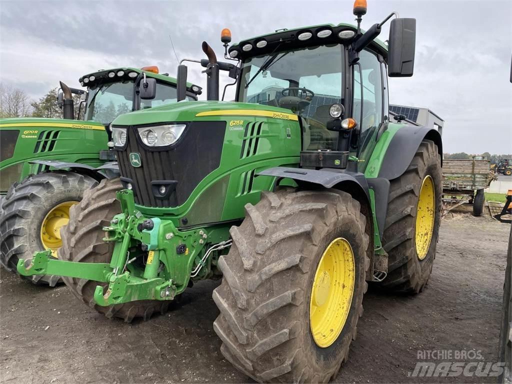 John Deere 6215R 拖拉机/农用车