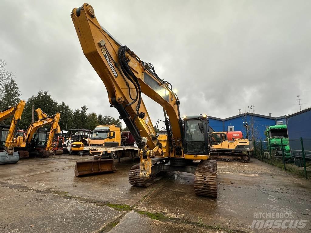 JCB JZ 255 LC 履带挖掘机