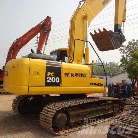 Komatsu pc200-7 履带挖掘机